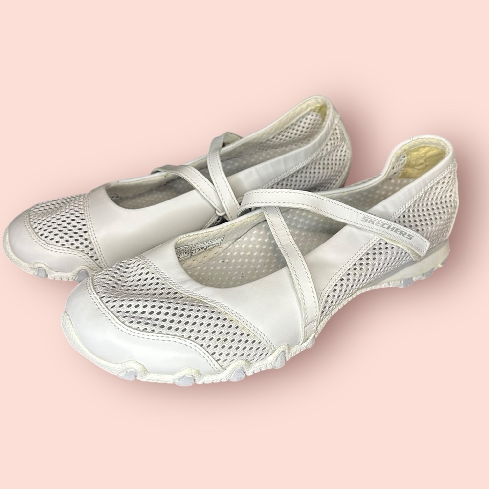 Skechers Women's Bikers MC-Get Up Mary Jane flats size 9